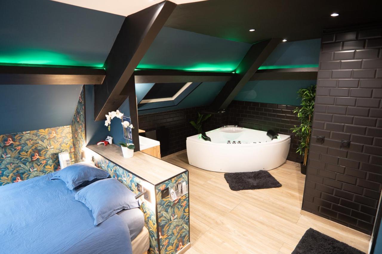 Capsule Color Deluxe Balneo I Ecran Home Cinema I Console De Jeux Trith-Saint-Leger Εξωτερικό φωτογραφία