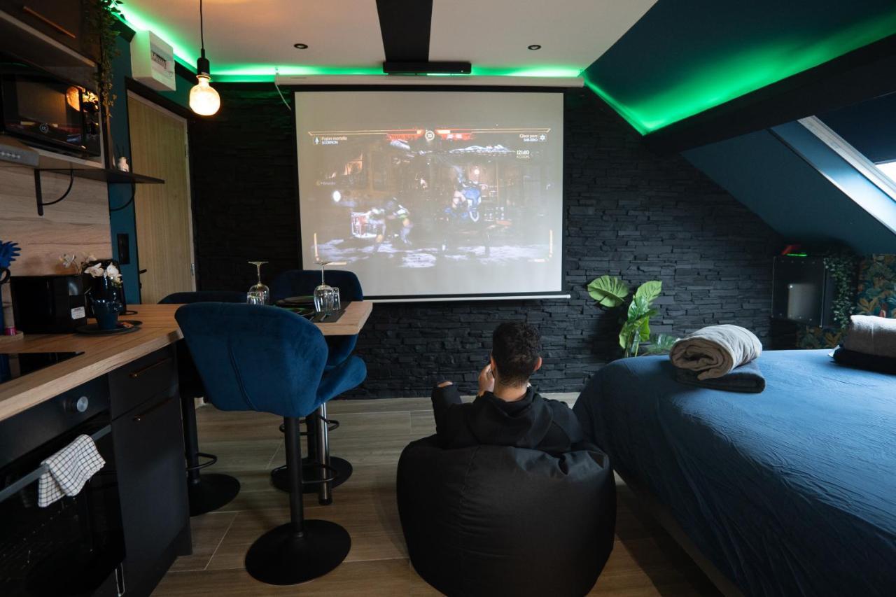 Capsule Color Deluxe Balneo I Ecran Home Cinema I Console De Jeux Trith-Saint-Leger Εξωτερικό φωτογραφία