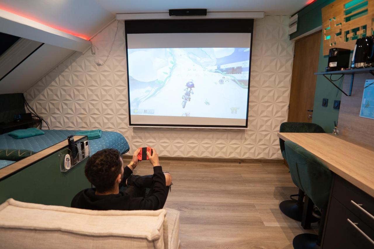 Capsule Color Deluxe Balneo I Ecran Home Cinema I Console De Jeux Trith-Saint-Leger Εξωτερικό φωτογραφία